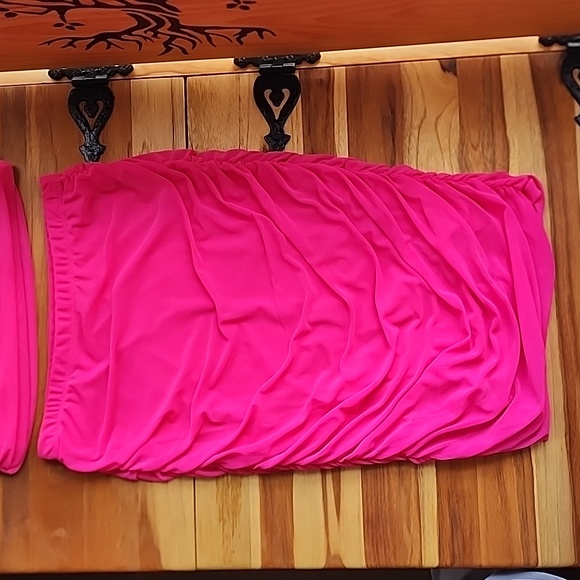 NWOT House of Harlow 1960 hot pink one shoulder 2 piece set size M mesh - Picture 4 of 17